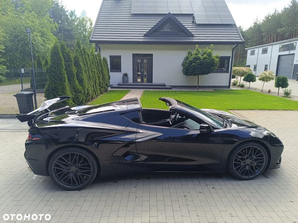 Chevrolet Corvette - 10