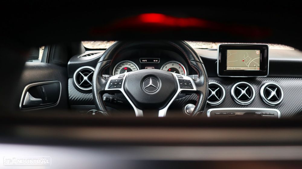 Mercedes-Benz A 160 d AMG Line Aut. - 16