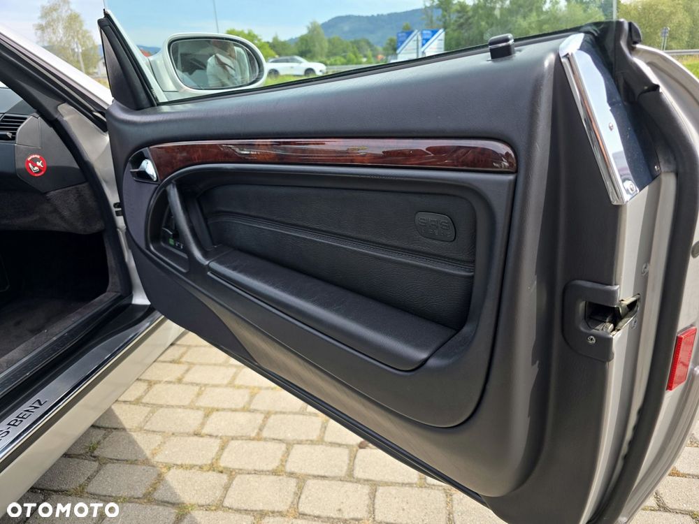 Mercedes-Benz SL - 21