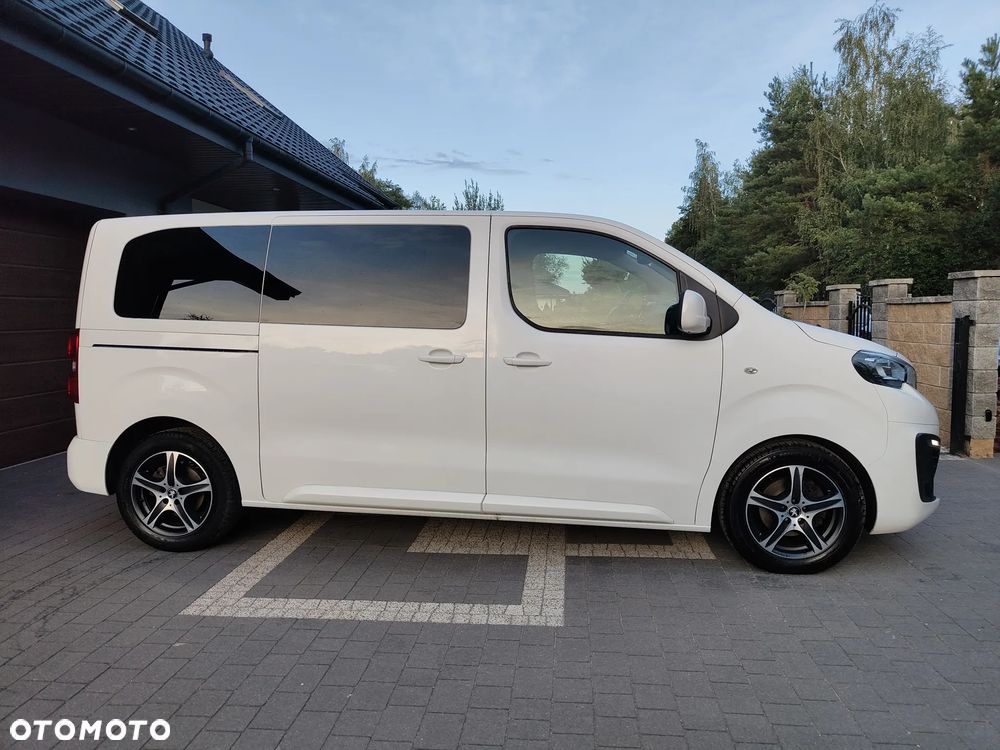 Peugeot Traveller L2 2.0 Active - 3