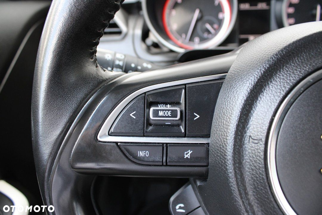 Suzuki Swift - 14