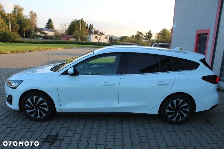 Ford Focus 1.0 EcoBoost Hybrid TITANIUM DESIGN - 3