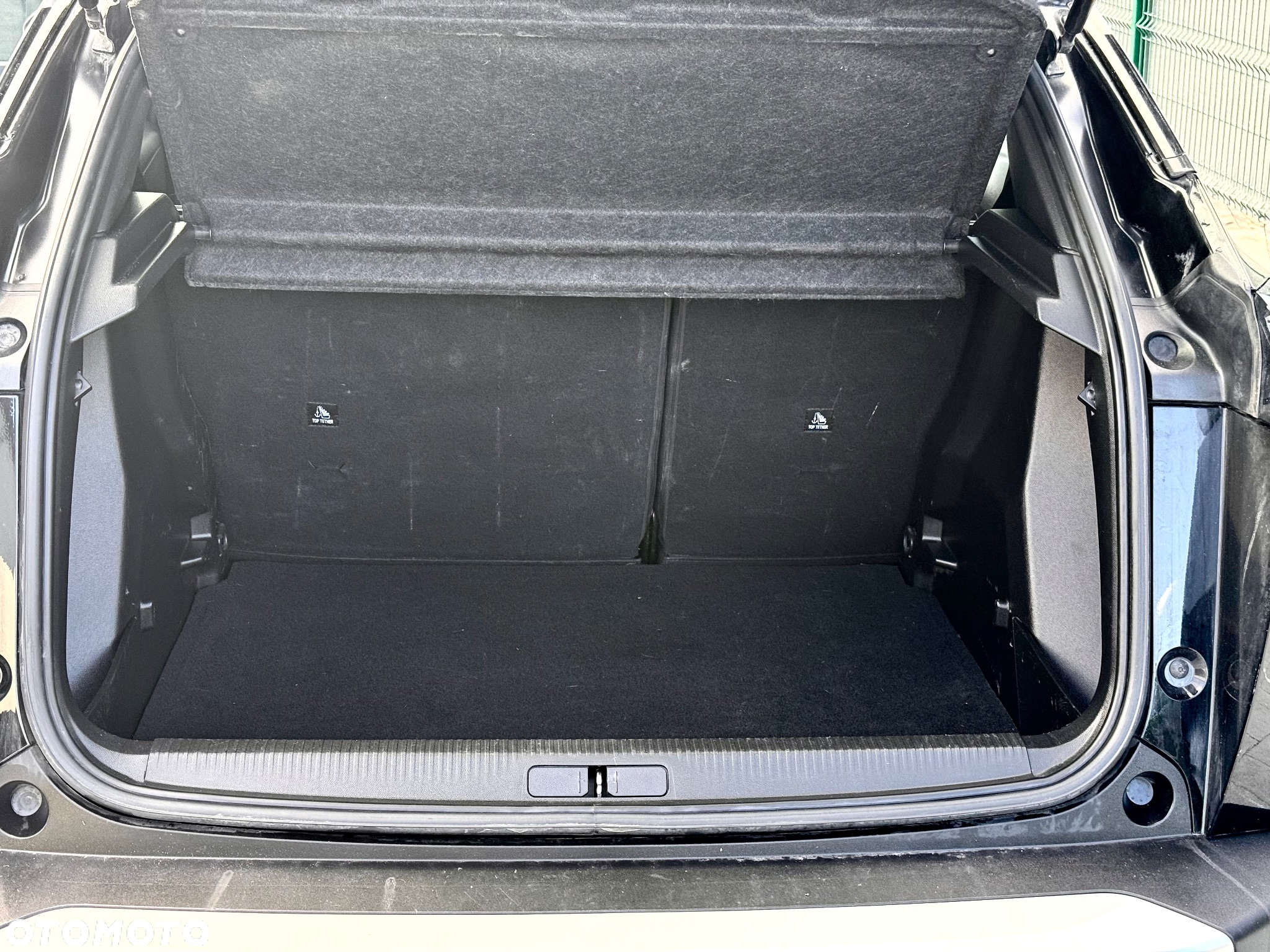 Peugeot 2008 1.5 BlueHDi Active Pack S&S - 11