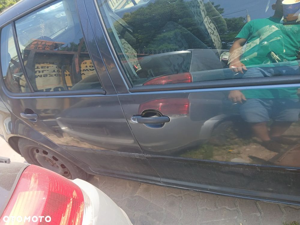 GOLF IV 1.6 AKL DLP LC7V maska pokrywa silnika klapa bagażnika zderzak lampa reflektor pas przedni stop lampy halogeny przeciwmgłowe odblaski grill atrapa - 6