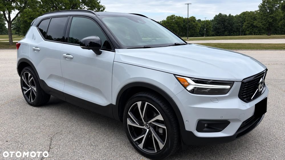 Volvo XC 40 T5 AWD Geartronic R-Design - 2