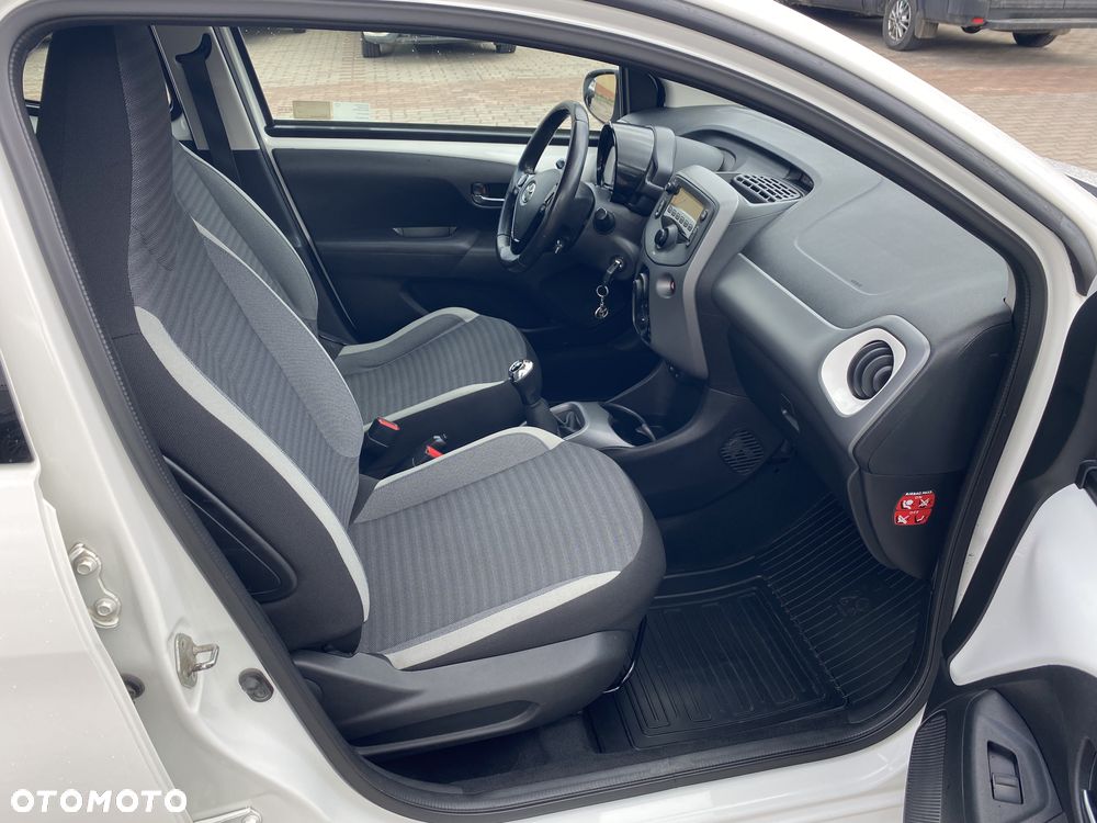 Toyota Aygo 1.0 VVT-i Color Edition - 16