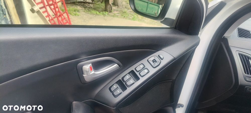Hyundai ix35 2.0 CRDi Premium 4WD - 12