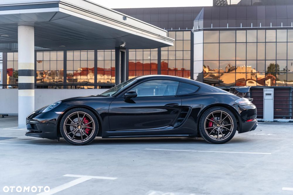 Porsche 718 Cayman GPF GTS PDK - 2