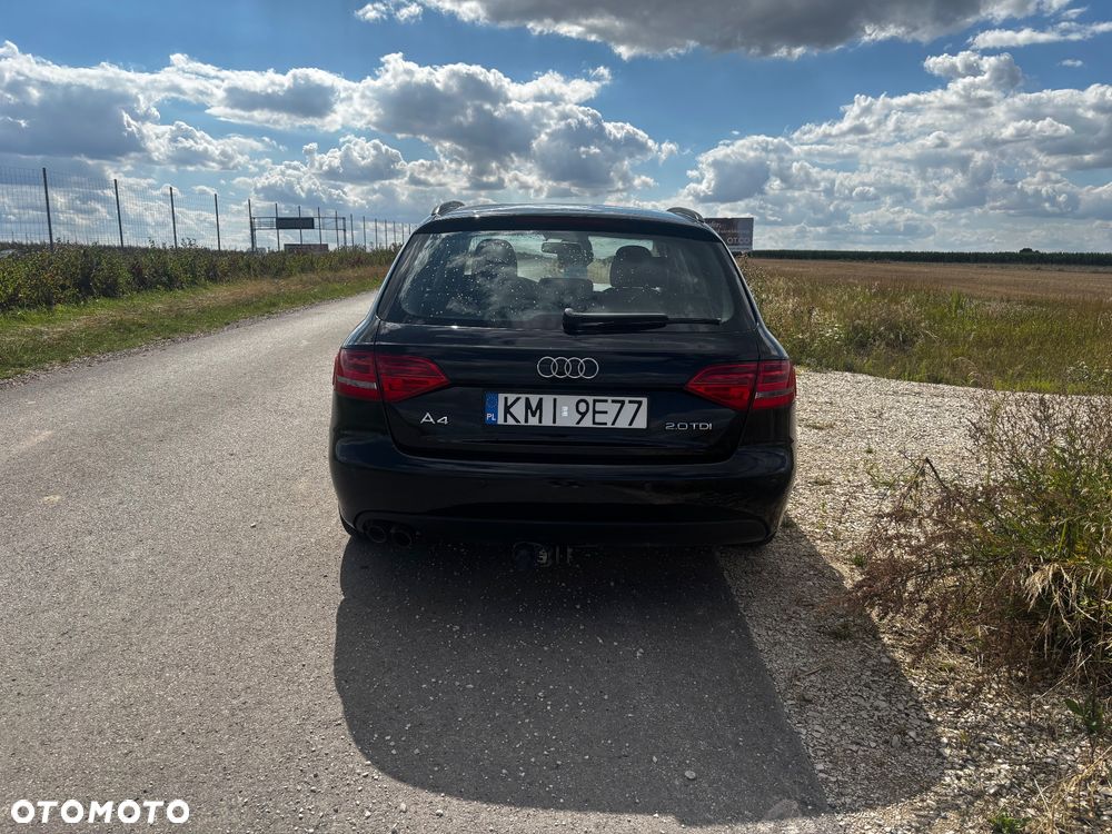 Audi A4 Avant 2.0 TDI - 4