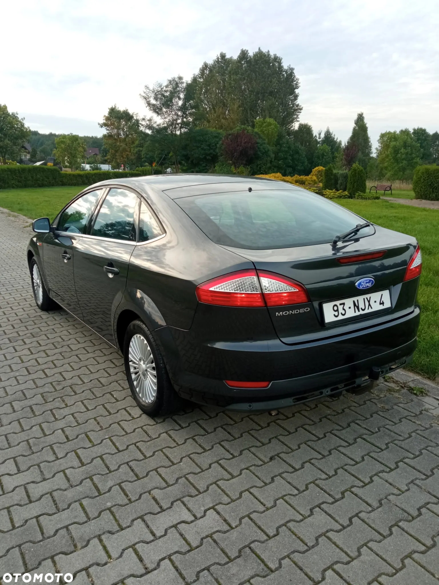 Ford Mondeo 2.0 FF Platinium X Plus (Titanium) - 4