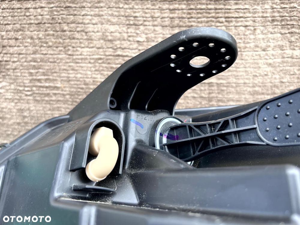 DACIA SANDERO STEPWAY III LOGAN III JOGGER 2020- LAMPA PRAWY PRZÓD PRAWA PRZEDNIA ORYGINAŁ VARROC 260109490R BRAK JEDNEGO UCHYWTU - 15