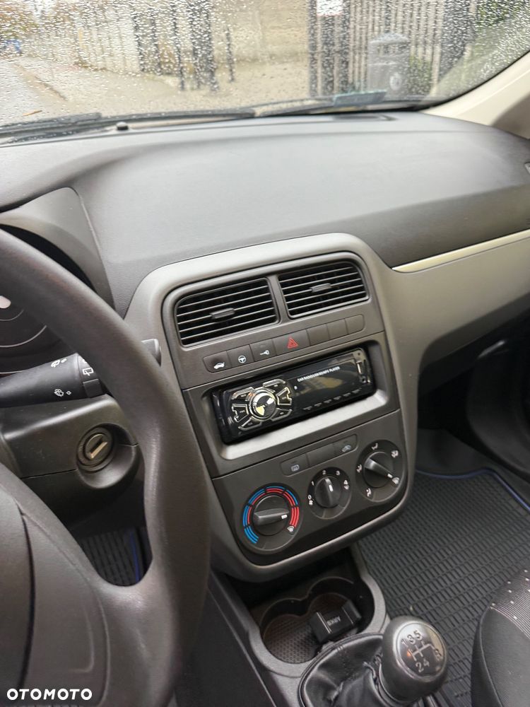 Fiat Punto 1.2 16V Dynamic - 10