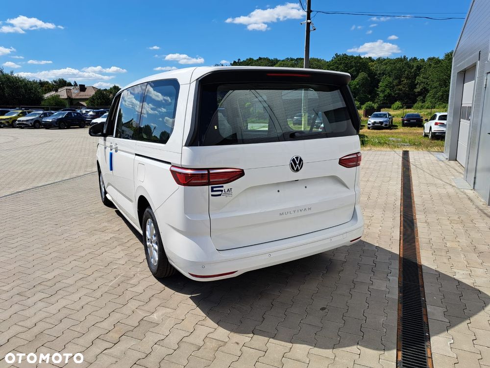 Volkswagen Multivan 2.0 TDI L2 Family DSG - 8