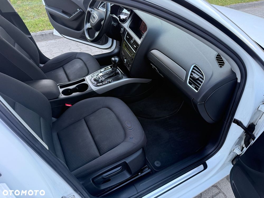 Audi A4 Avant - 11
