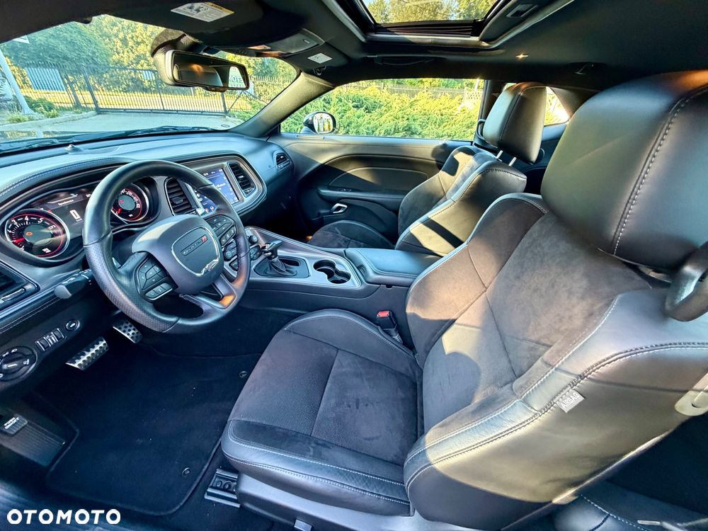 Dodge Challenger 3.6 GT Plus AWD - 30