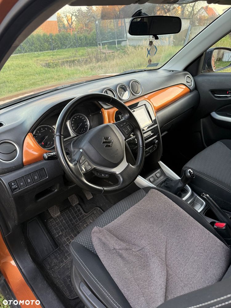 Suzuki Vitara - 5