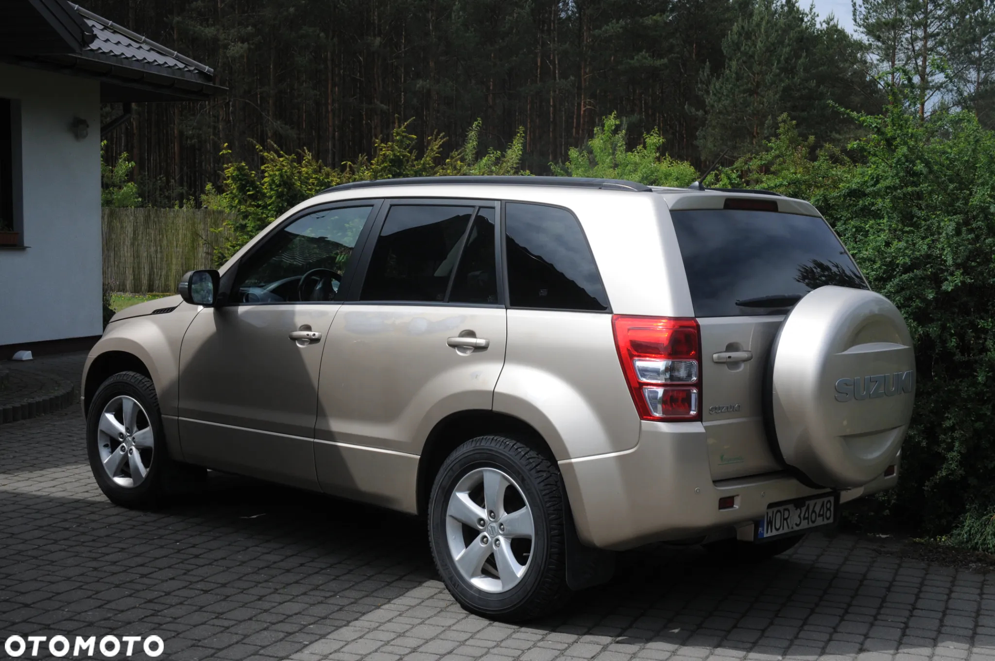 Suzuki Grand Vitara 2.4 De Luxe - 6