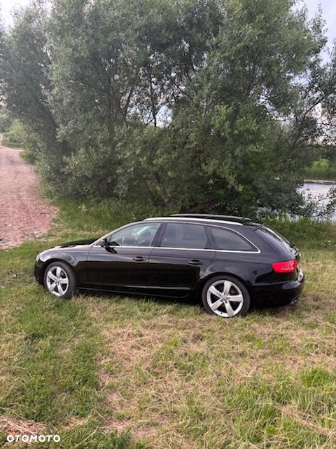 Audi A4 Avant 2.0 TDI DPF - 12