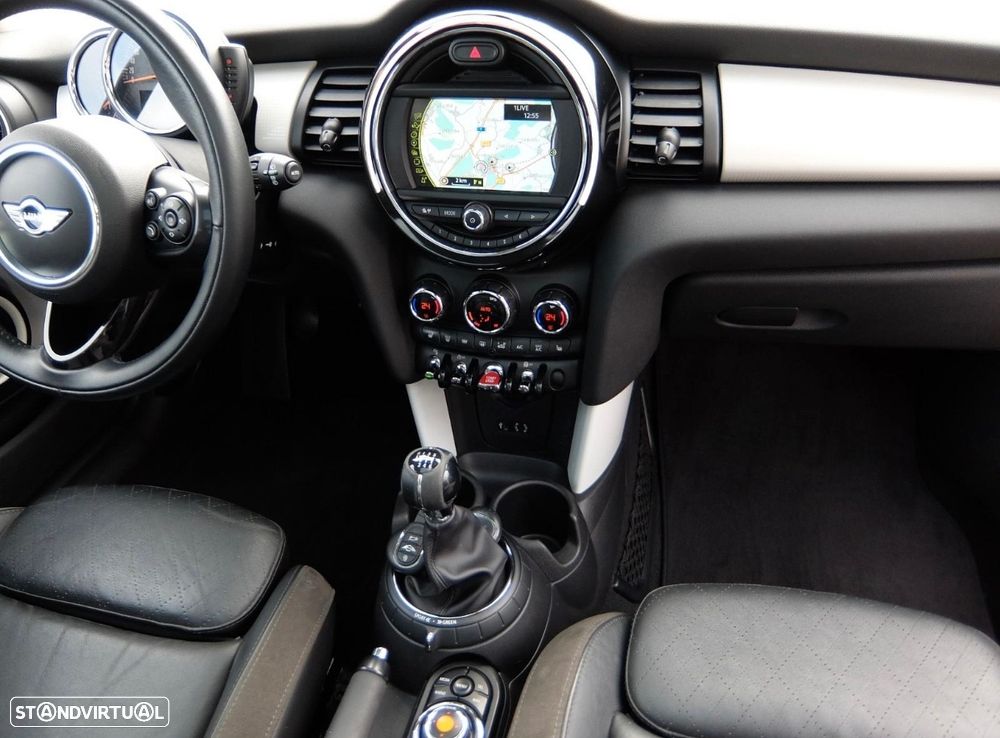 MINI 3 Portas Cooper D - 15