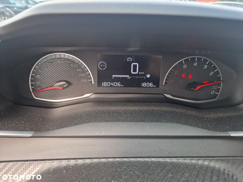 Peugeot 208 1.2 PureTech Active Pack S&S - 13