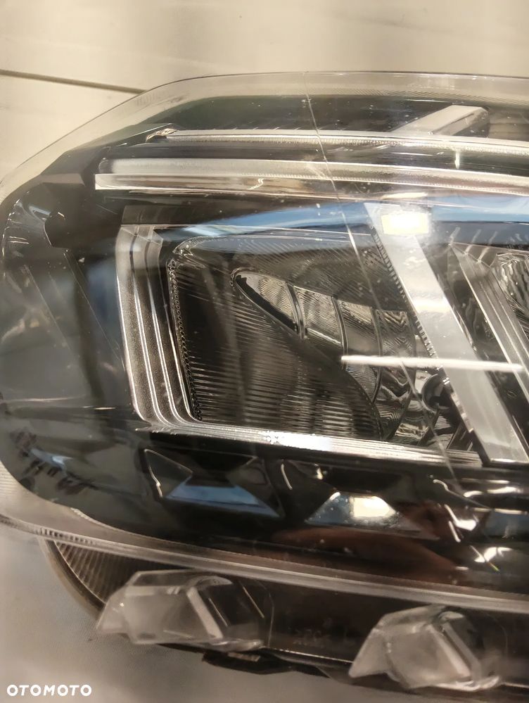 Dacia Duster II FULL LED CHROM PRZÓD STRONA LEWA 260602287R - 2