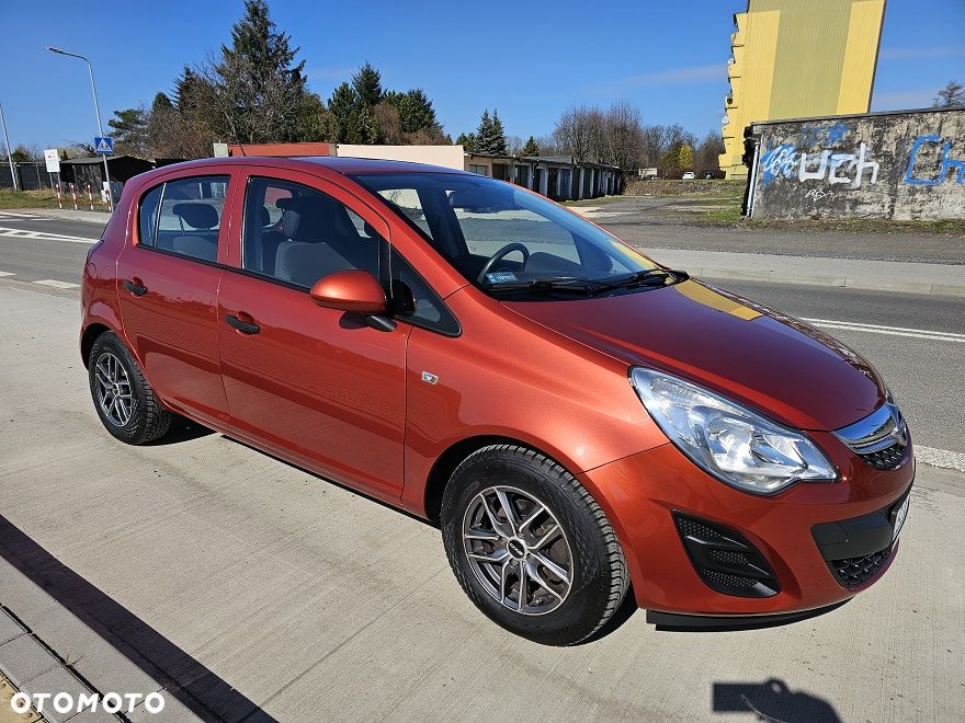 Opel Corsa 1.2 16V Essentia - 7