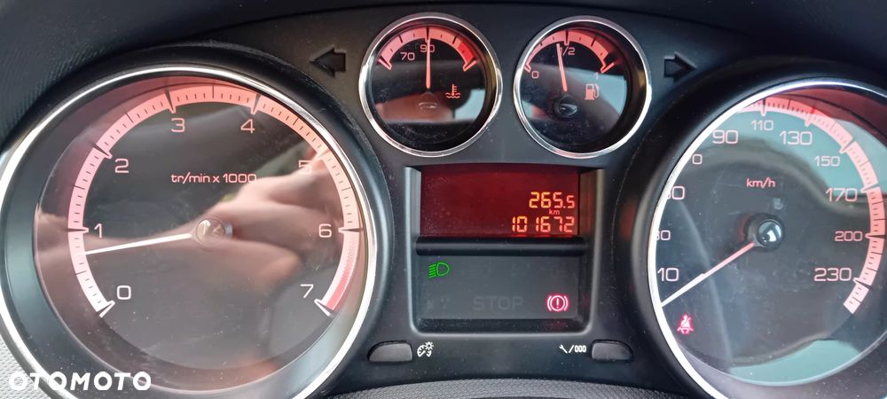 Peugeot 308 1.6 Trendy - 25