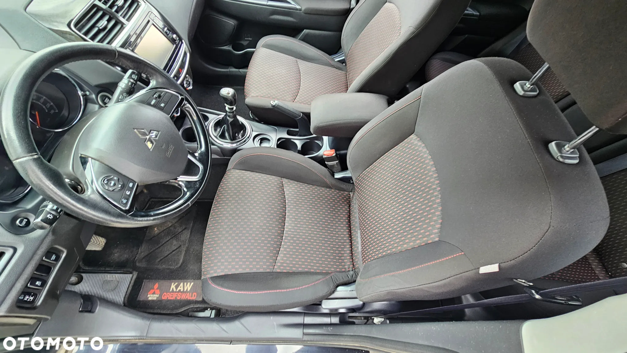 Mitsubishi ASX - 19