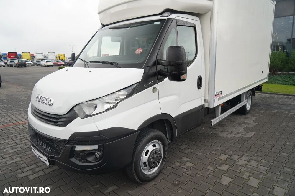 Iveco DAILY 35-140 / CONTAINER / MANUAL / TWIN / 2019 - 10