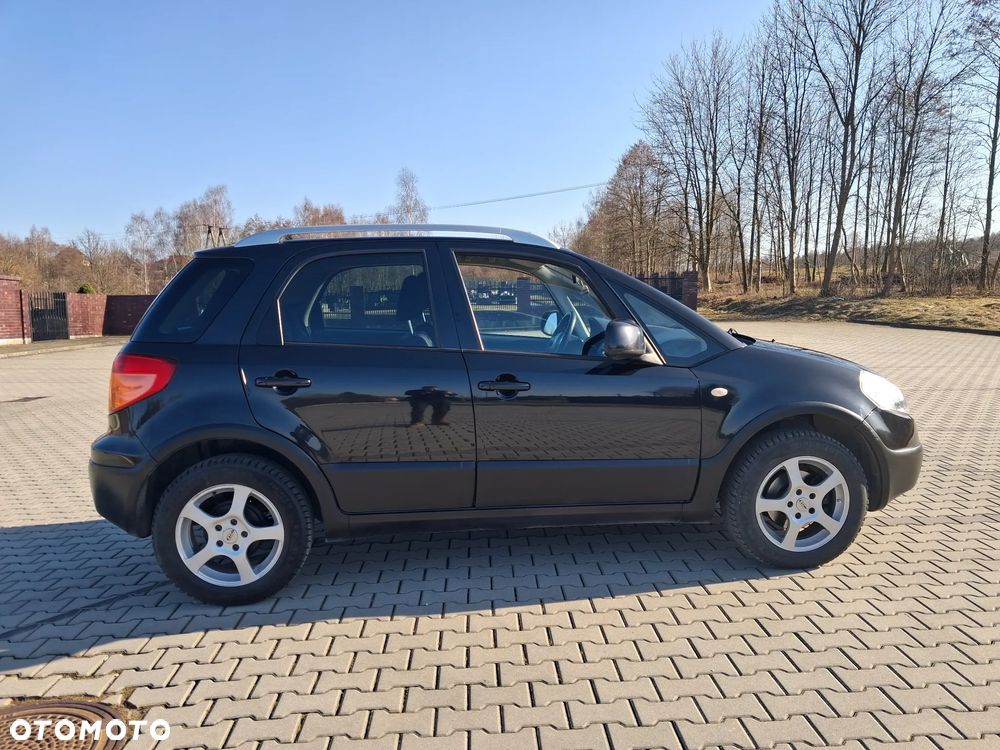 Fiat Sedici 1.9 Multijet DPF 4x4 Dynamic - 4