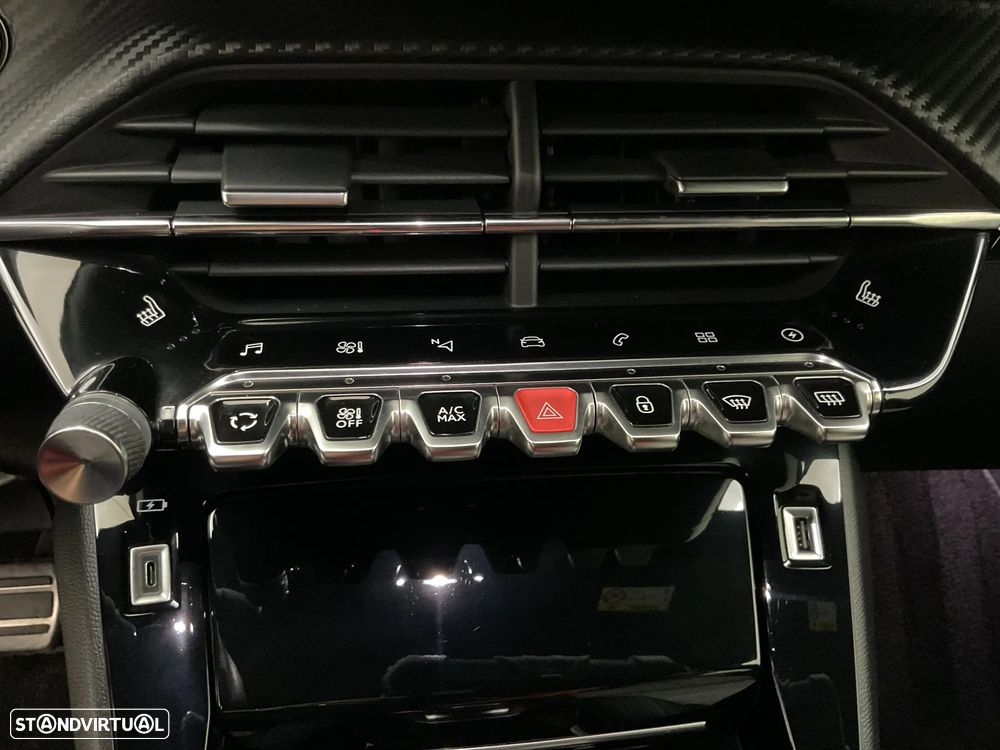 Peugeot e-2008 50 kWh GT Pack - 31