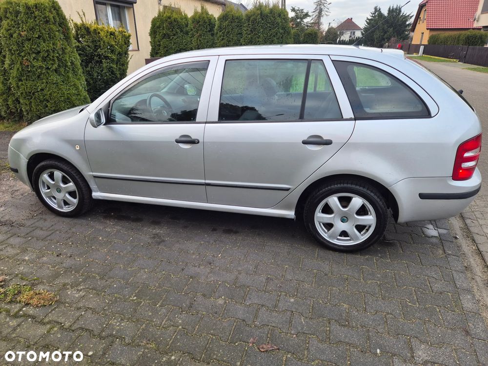 Skoda Fabia 2.0 Excellent - 9