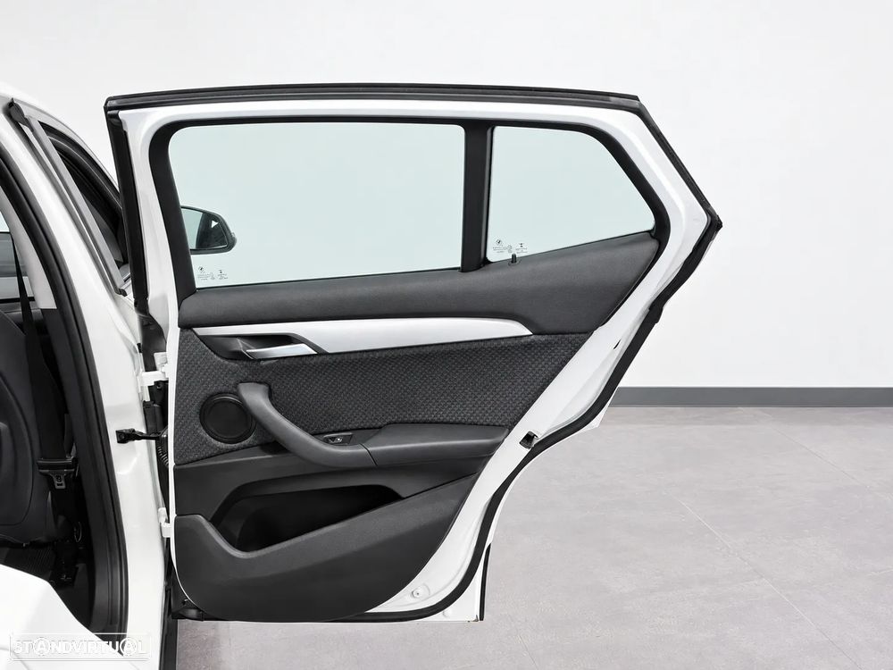 BMW X2 16 d sDrive Advantage - 47