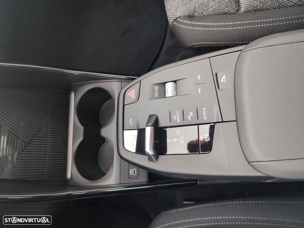 BMW 225xe Active Tourer - 18