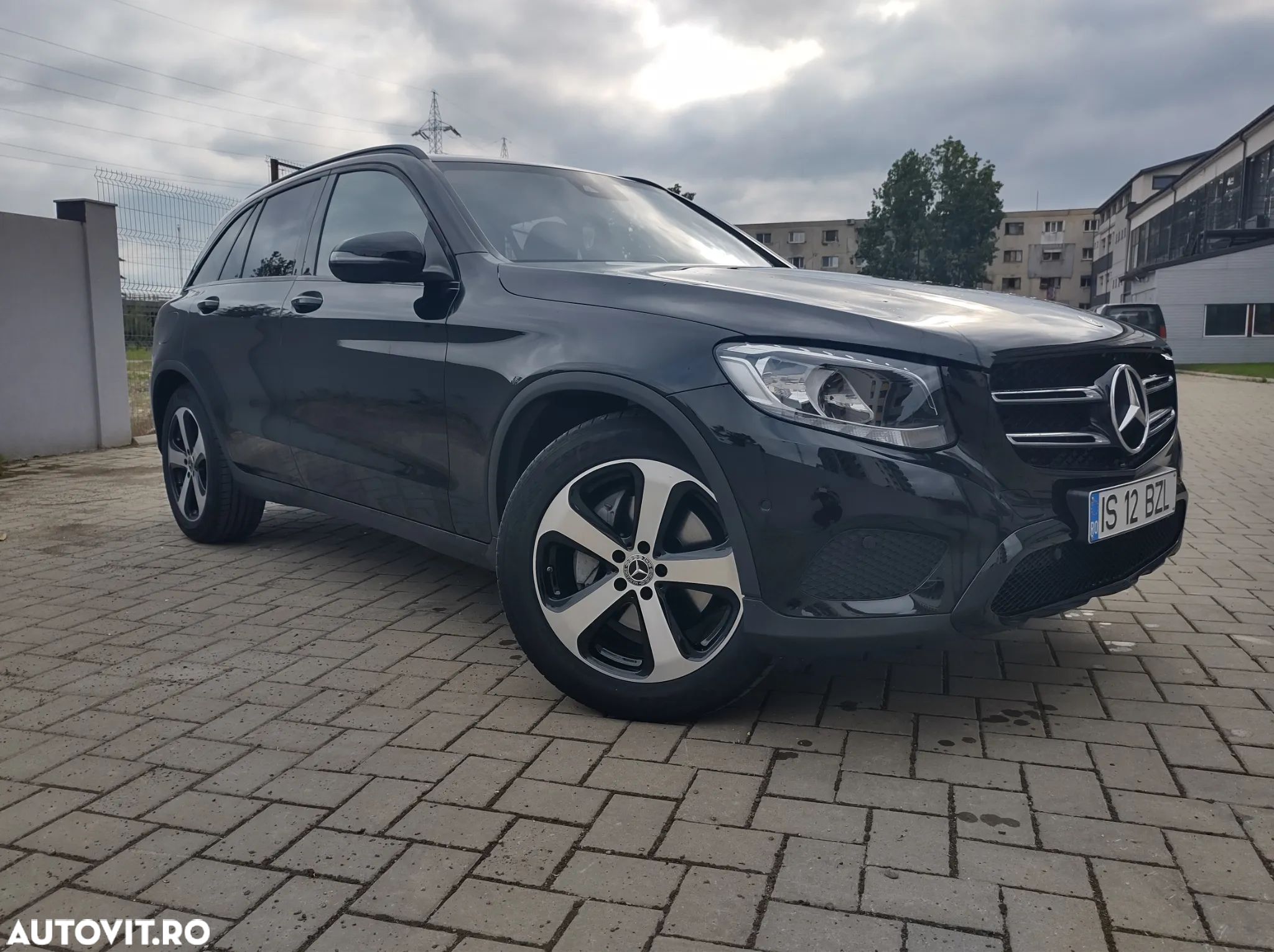 Mercedes-Benz GLC 220 d 4MATIC - 1