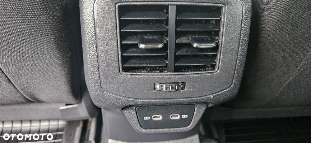 Volkswagen T-Roc 1.5 TSI GPF ACT Premium DSG - 27