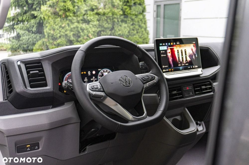 Volkswagen Crafter - 13