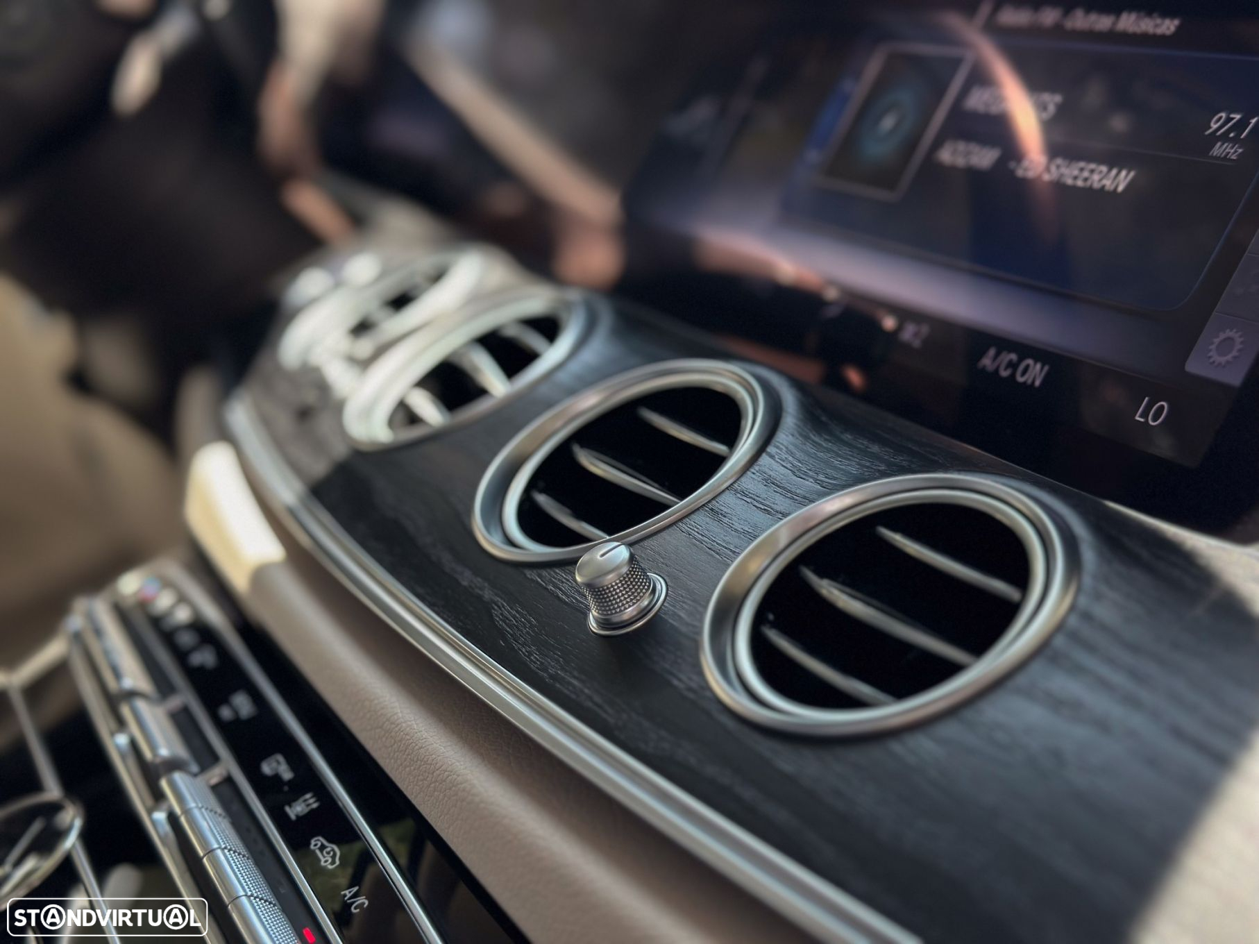Mercedes-Benz E 300 - 27