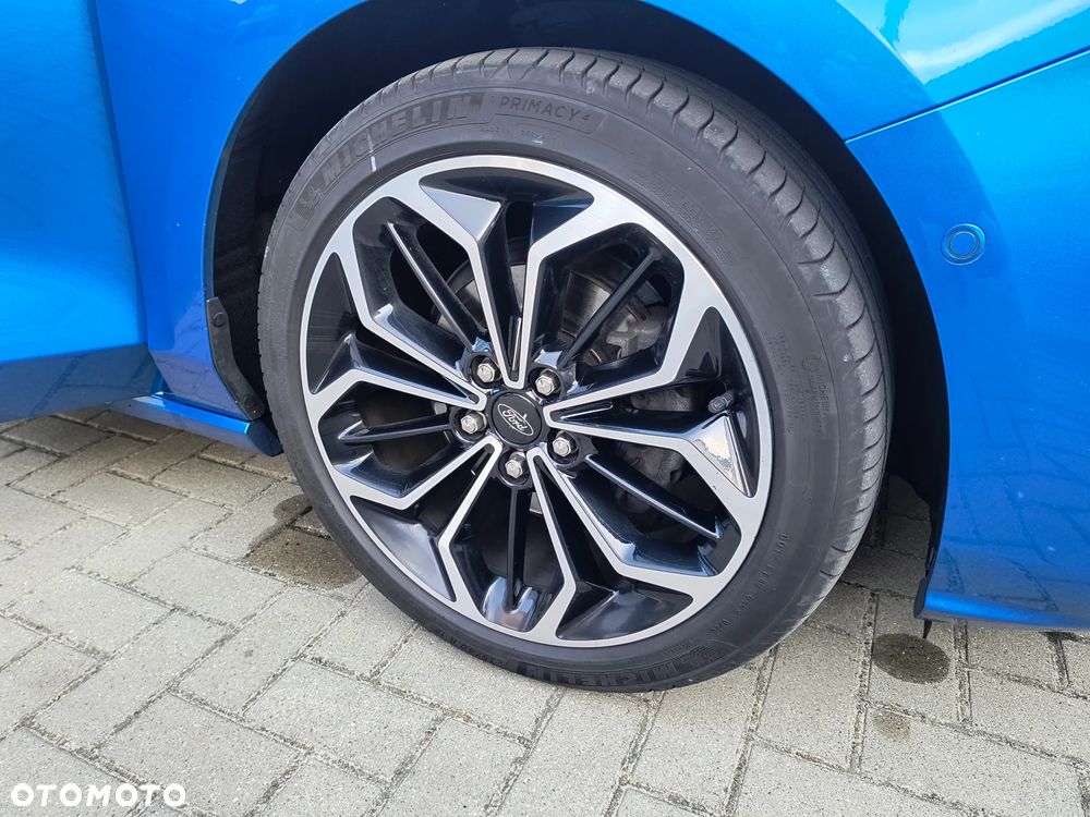 Ford Focus 1.5 EcoBoost ST-Line - 30