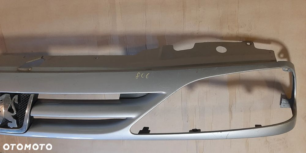 Atrapa Grill PEUGEOT 806 LIFT srebrne - 2
