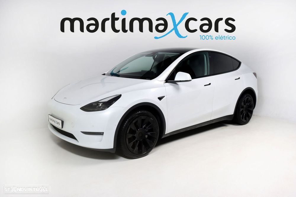 Tesla Model Y Long Range Dual Motor AWD - 3