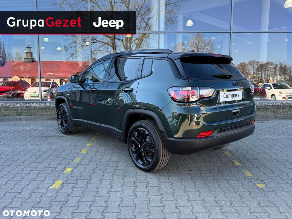 Jeep Compass - 3