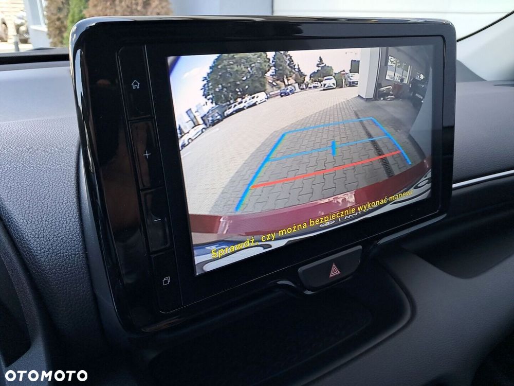 Toyota Yaris Hybrid 1.5 Style - 22