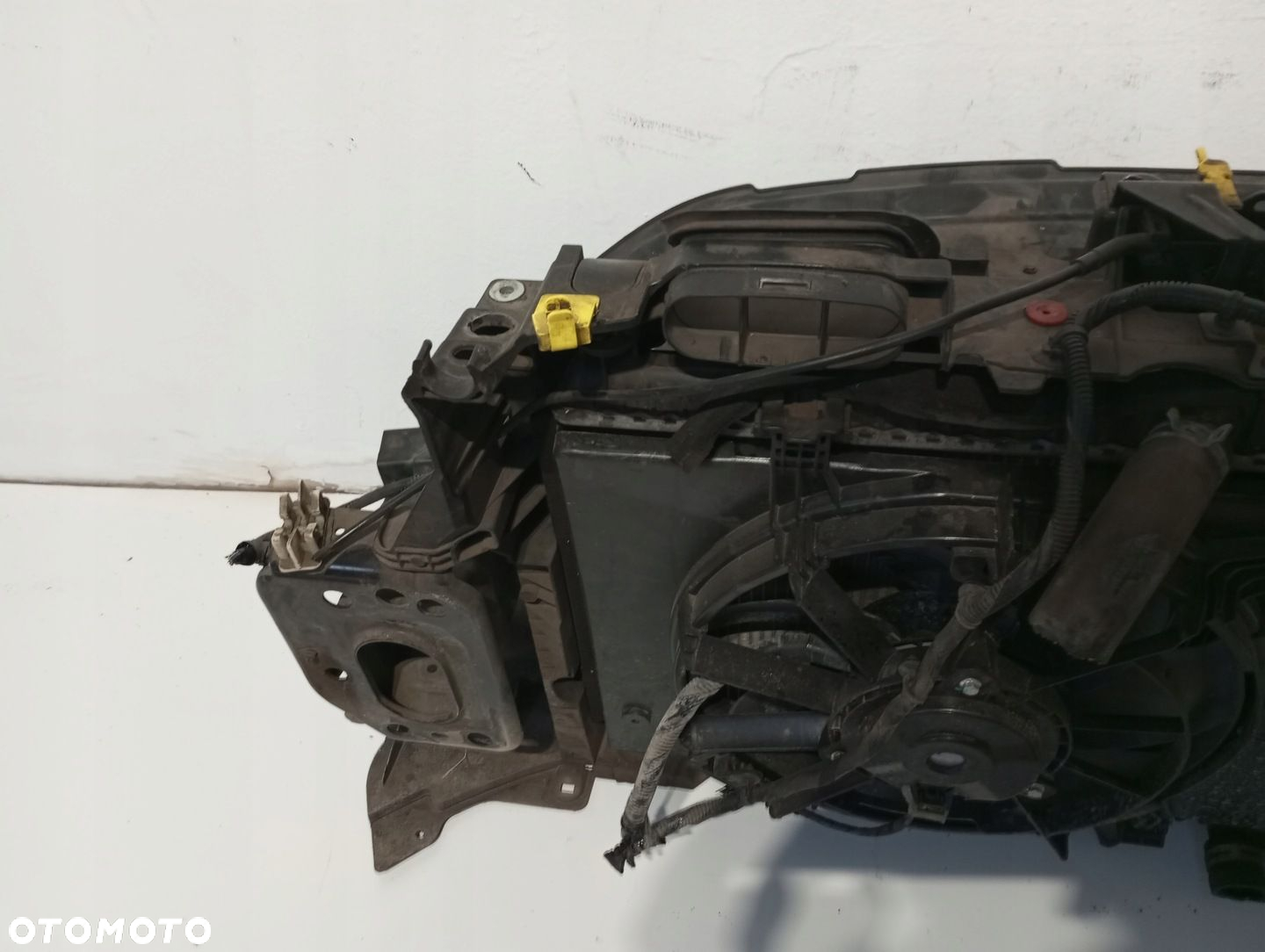 Pas przedni CHŁODNICE FORD FIESTA MK7 LIFT - 5