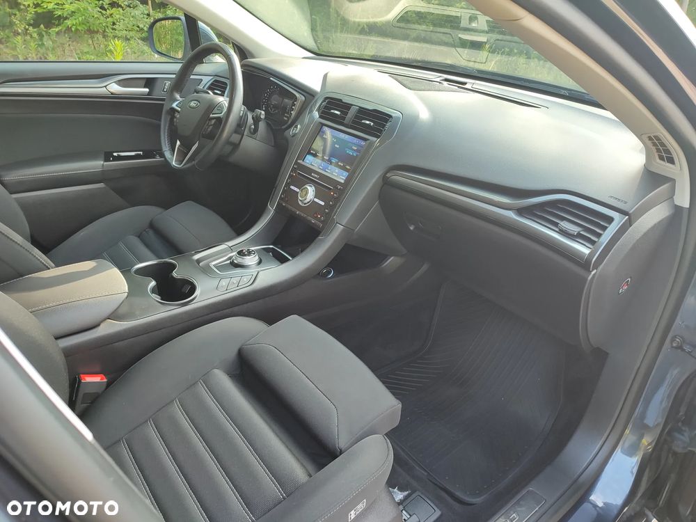 Ford Mondeo 2.0 EcoBlue Titanium - 14