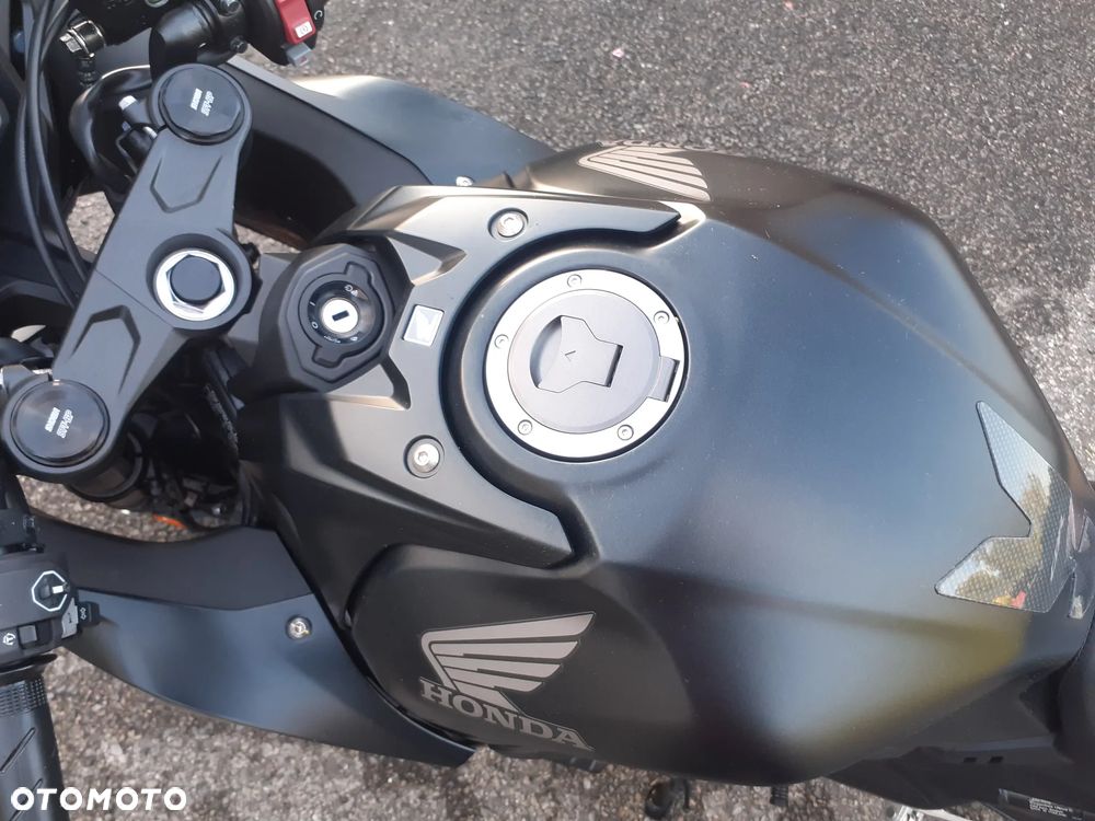 Honda CBR - 4