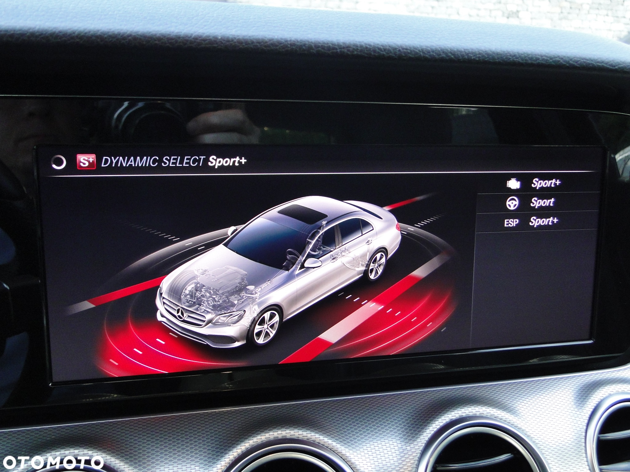 Mercedes-Benz Klasa E 250 9G-TRONIC Avantgarde - 32