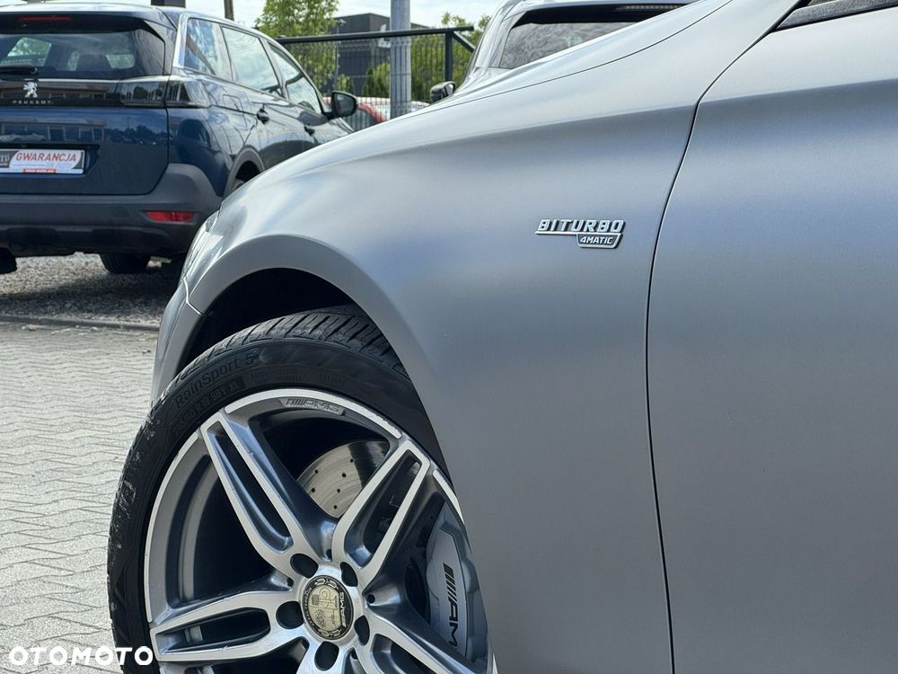 Mercedes-Benz Klasa E AMG 43 4Matic 9G-TRONIC - 22