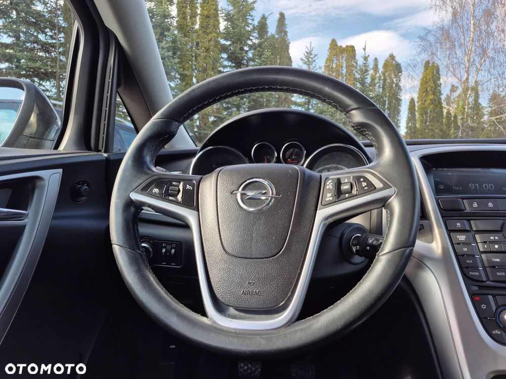 Opel Astra 1.4 T Cosmo - 15