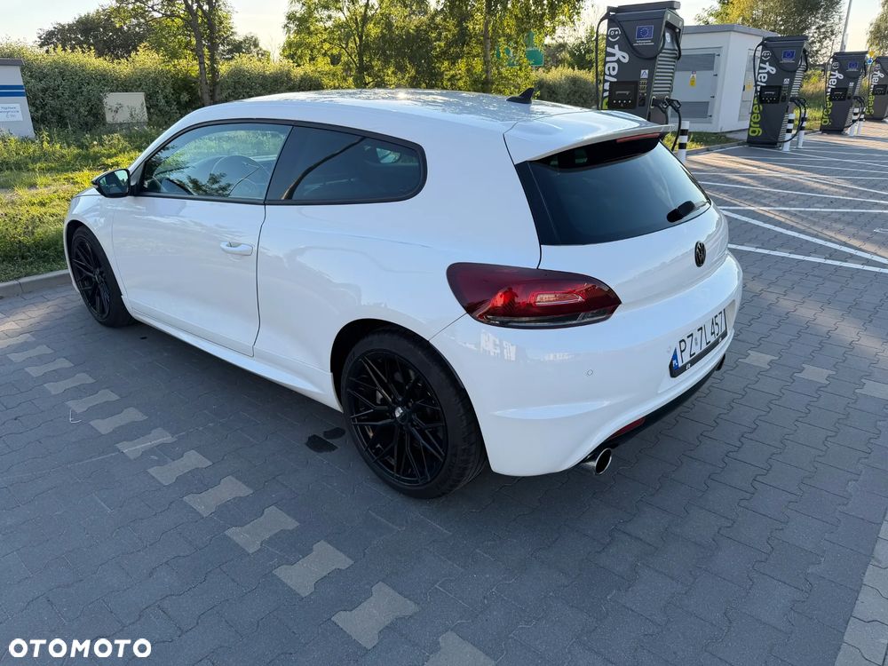 Volkswagen Scirocco - 9
